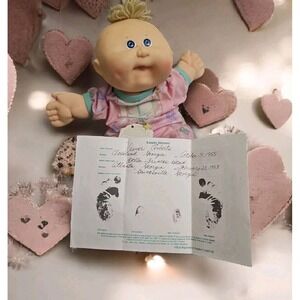 VTG Cabbage Patch Kids Girl Doll 1983 Blonde Hair Blue‎ Eyes Xavier Birth Cert